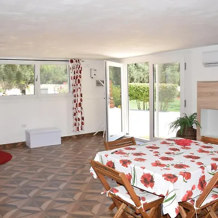 Villa Villa Antony *